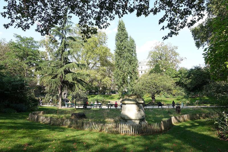 square des Batignolles